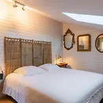 Magnifique Maison Basque Avec Piscine 8 Pers- Hébergement de vacances *