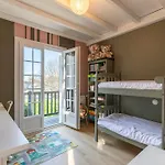 Hébergement de vacances Magnifique Maison Basque Avec Piscine 8 Pers- *