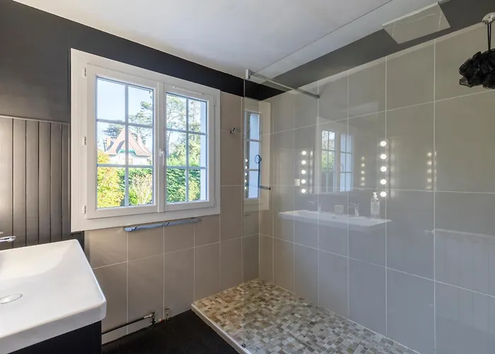 Vakantiehuis Magnifique Maison Basque Avec Piscine 8 Pers-