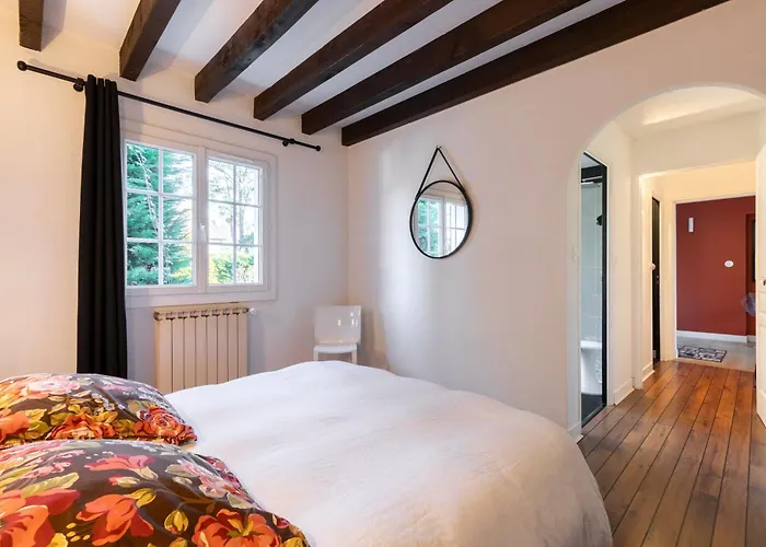 Magnifique Maison Basque Avec Piscine 8 Pers- Vakantiehuis *
