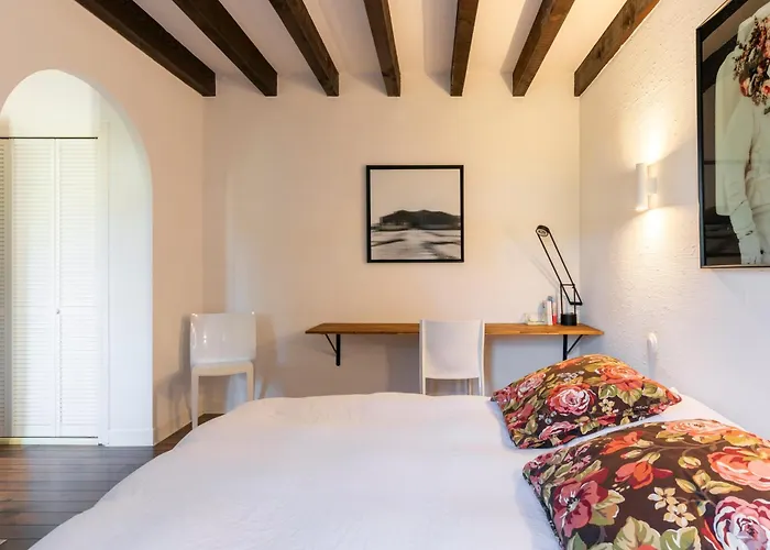 Magnifique Maison Basque Avec Piscine 8 Pers- Vakantiehuis