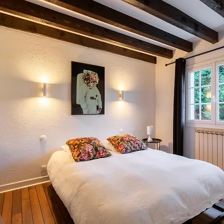 Magnifique Maison Basque Avec Piscine 8 Pers- Nyaraló