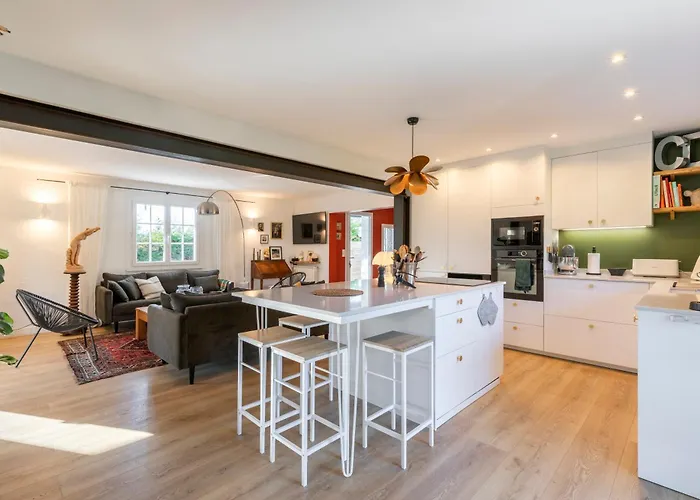 Magnifique Maison Basque Avec Piscine 8 Pers- Будинок відпочинку