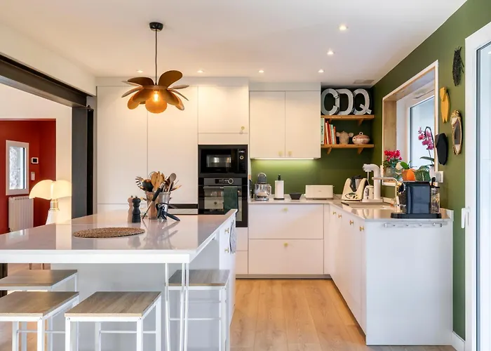 Magnifique Maison Basque Avec Piscine 8 Pers- * Біарріц